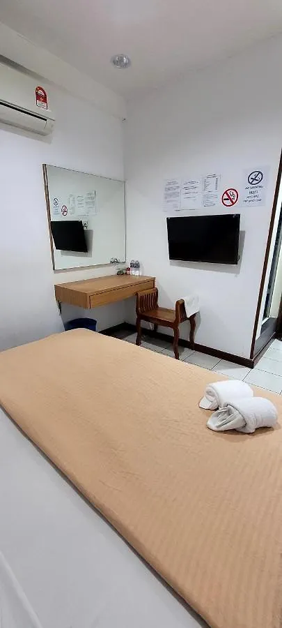 **  アピアピ ゲストハウス コタキナバル マレーシア