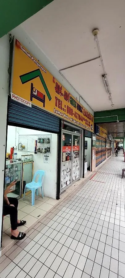 Api-Api Guesthouse Kota Kinabalu 2*,